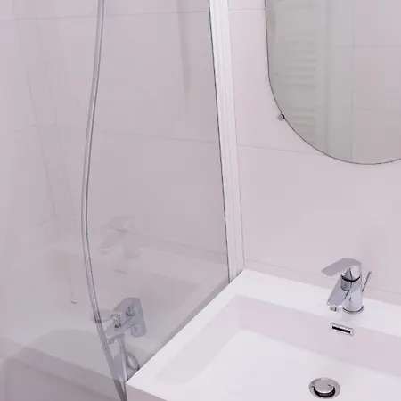 Grand Appartement Rue Caponiere - Centre De Caen A Pied * 캉